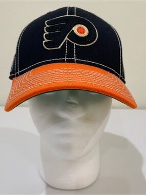 Philadelphia Flyers 2012 Winter Classic Reebok NHL Hat L/XL Cap Fitted